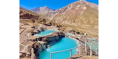 Baños públicos en Colina